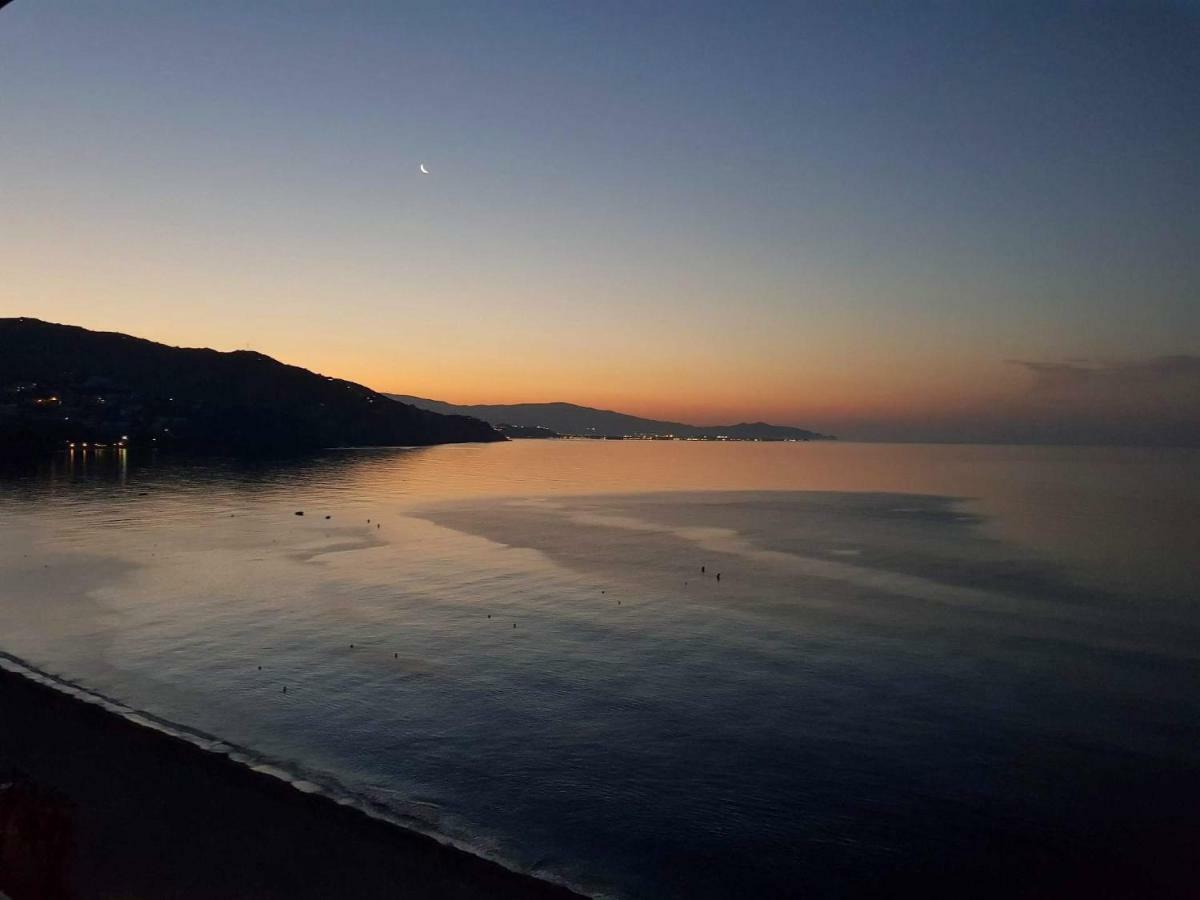 Atico En Almunecar. Primera Linea De Playa Con Vistas Espectaculares Εξωτερικό φωτογραφία